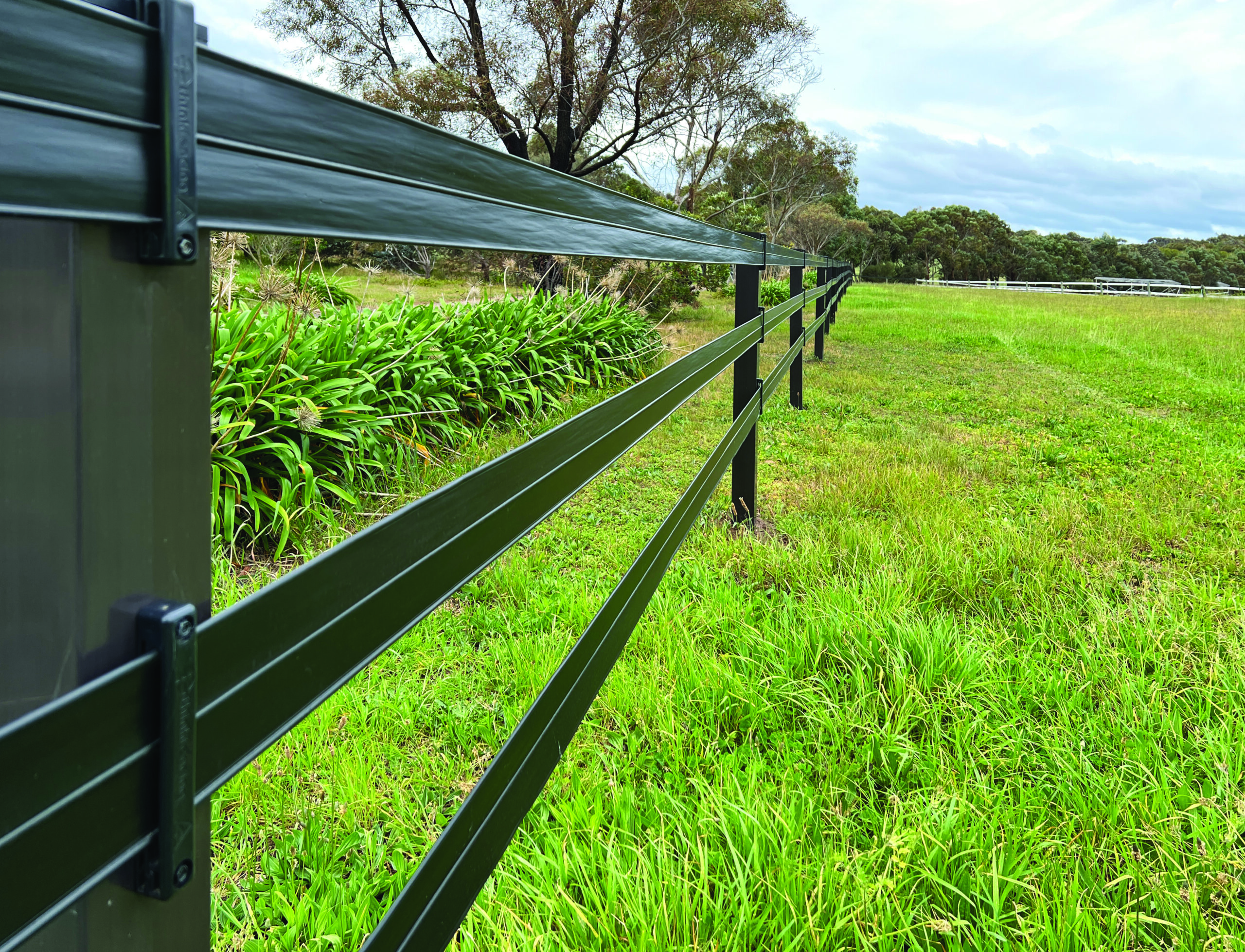 Introducing Titan Rail – The thoroughbred of safe horse fencing