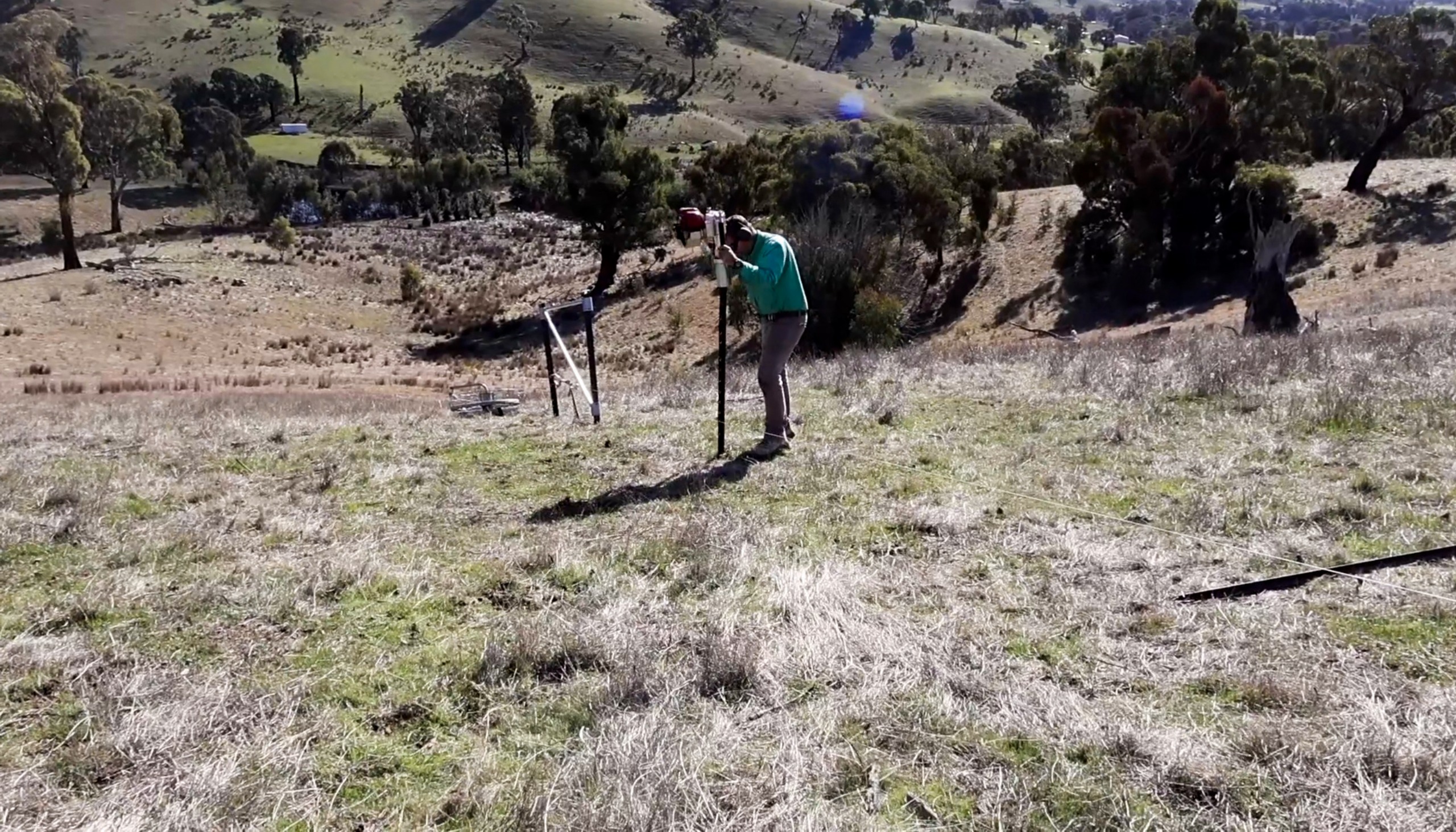 Fencing on a slope_STOCKPOST